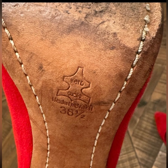 Alice + Olivia Red Suede Heels- Size 8 - Picture 5 of 5